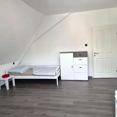 Rentcenter79